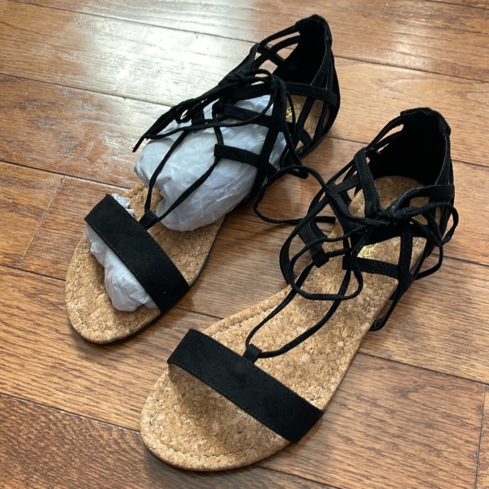 NWOB - Black Strappy Sandal